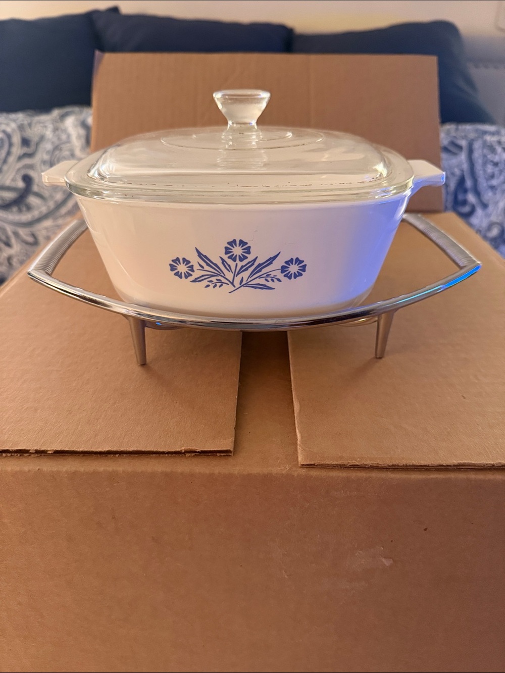 Corningware White Covered Casserole with Blue Cornflower Design and Chrome Stand
